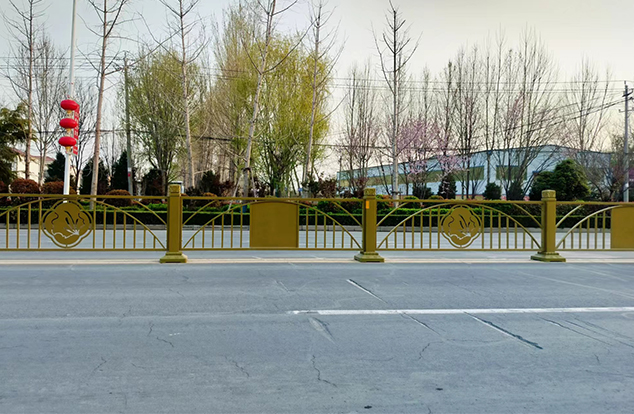 道路隔離護(hù)欄